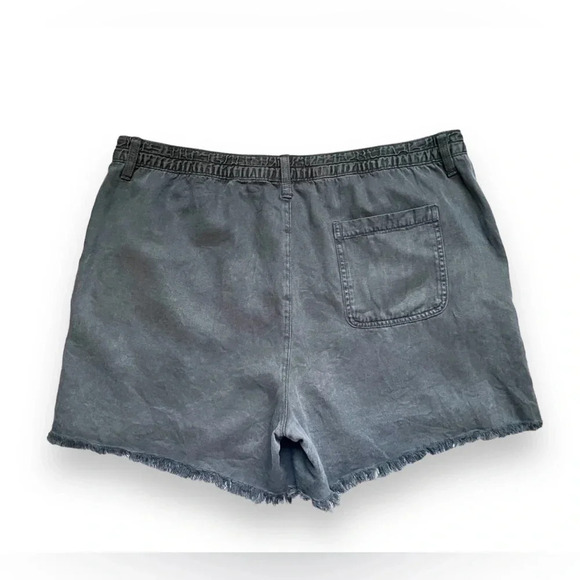 Aerie Linen Blend Utility Cutoff Shorts - Picture 3 of 3